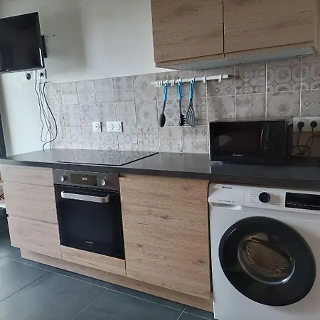 Le Rubis Apartment